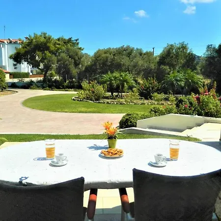Fiore Di Rodi - Private Pool, Jacuzzi And Barbecue Lägenhet