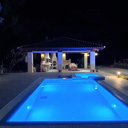 아파트 Fiore Di Rodi - Private Pool, Jacuzzi And Barbecue *