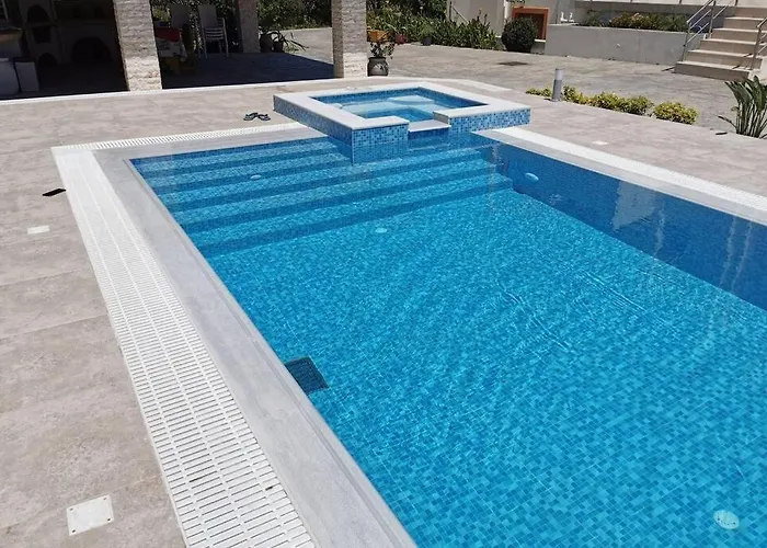 Fiore Di Rodi - Private Pool, Jacuzzi And Barbecue 아파트