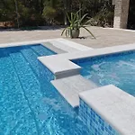 Fiore Di Rodi - Private Pool, Jacuzzi And Barbecue
