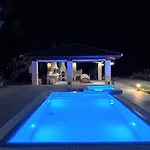 Appartement Fiore Di Rodi - Private Pool, Jacuzzi And Barbecue *