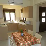Fiore Di Rodi - Private Pool, Jacuzzi And Barbecue Appartement *