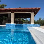 Fiore Di Rodi - Private Pool, Jacuzzi And Barbecue Appartement *