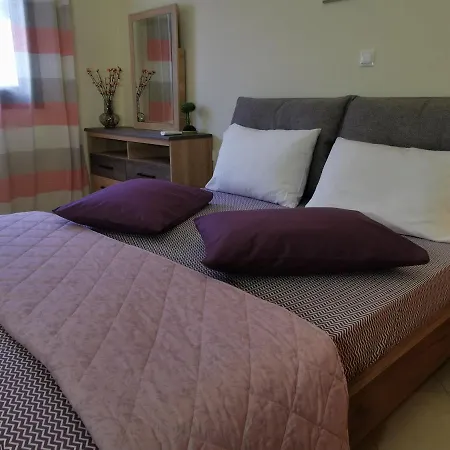 Apartment Fiore Di Rodi - Private Pool, Jacuzzi And Barbecue *