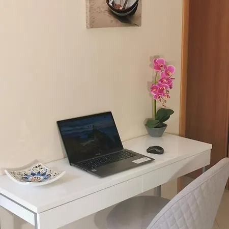 Fiore Di Rodi - Private Pool, Jacuzzi And Barbecue Apartment *